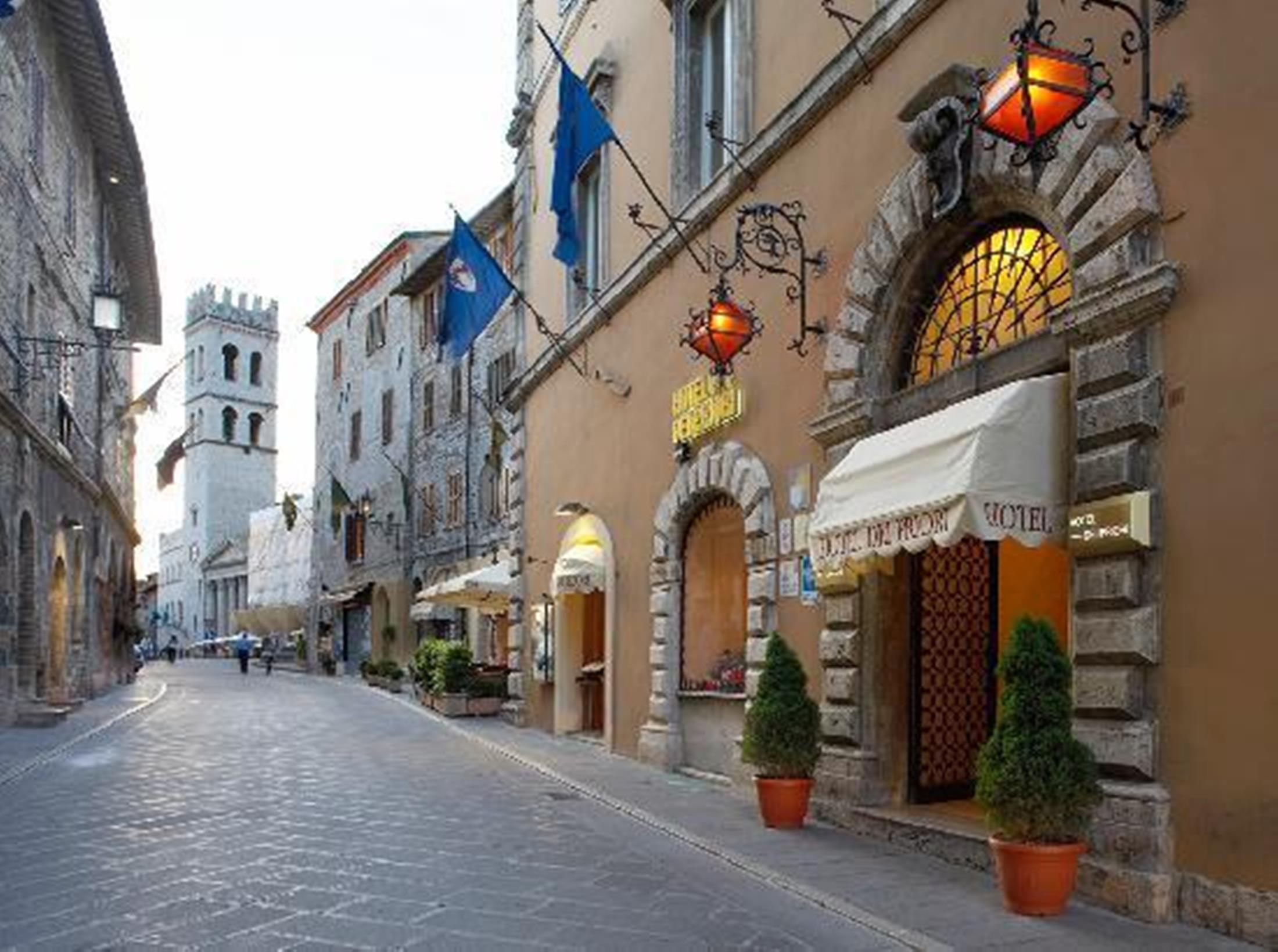 Dei Priori Boutique Hotel Assisi Exterior foto